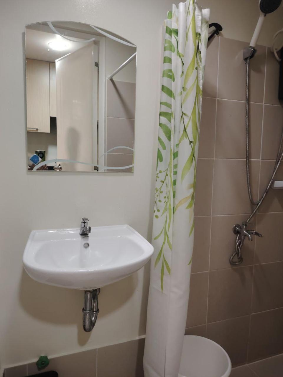 Cozynest Rentals At Brenthill Condominium Baguio City Buitenkant foto